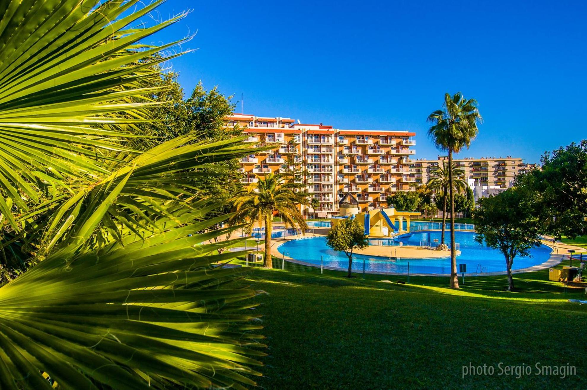 102 Jupiter Apartmentos - EXCELENTE CONEXIÓN WIFI- PISCINA ABIERTA Benalmádena Exterior foto