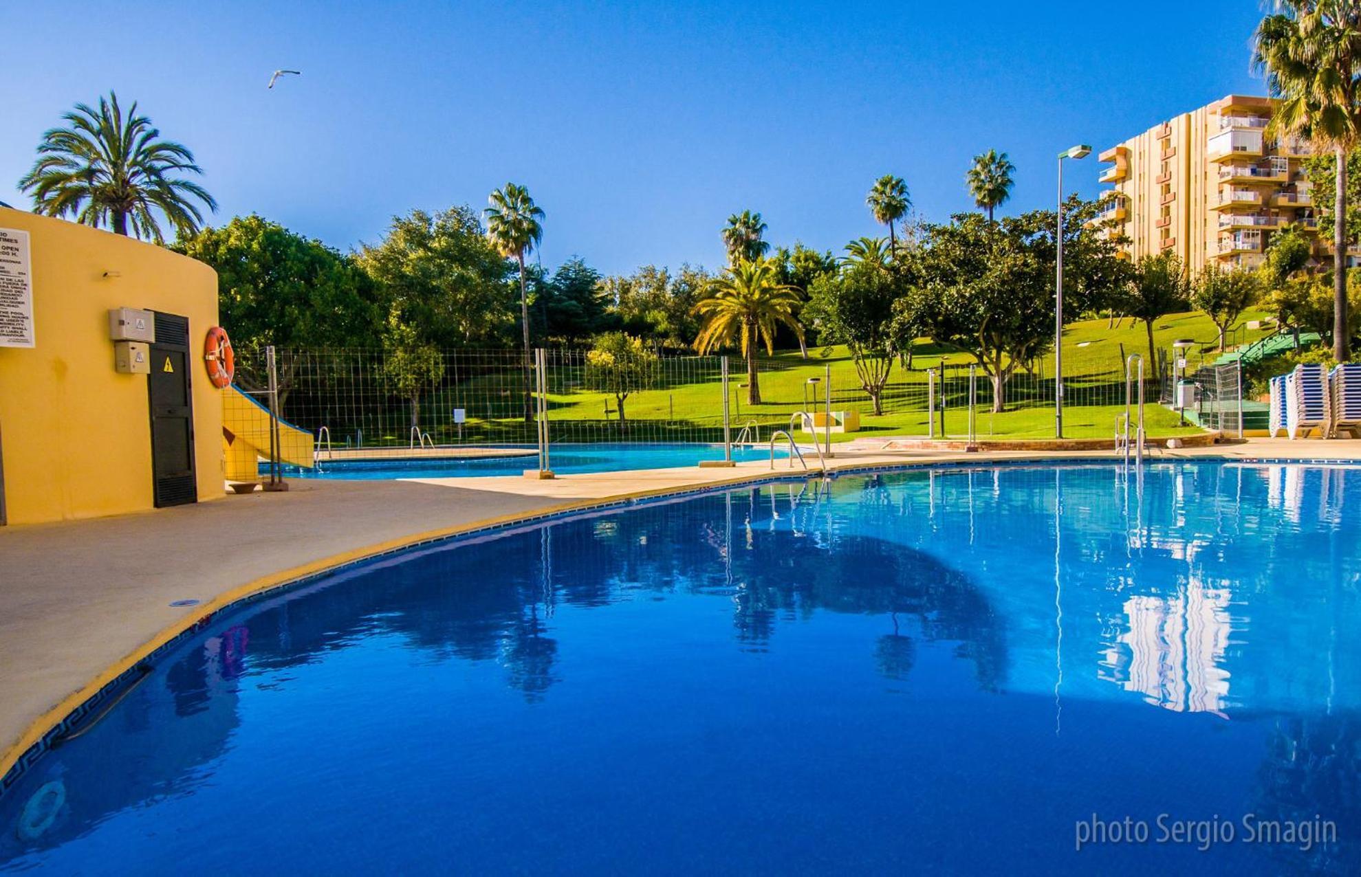 102 Jupiter Apartmentos - EXCELENTE CONEXIÓN WIFI- PISCINA ABIERTA Benalmádena Exterior foto