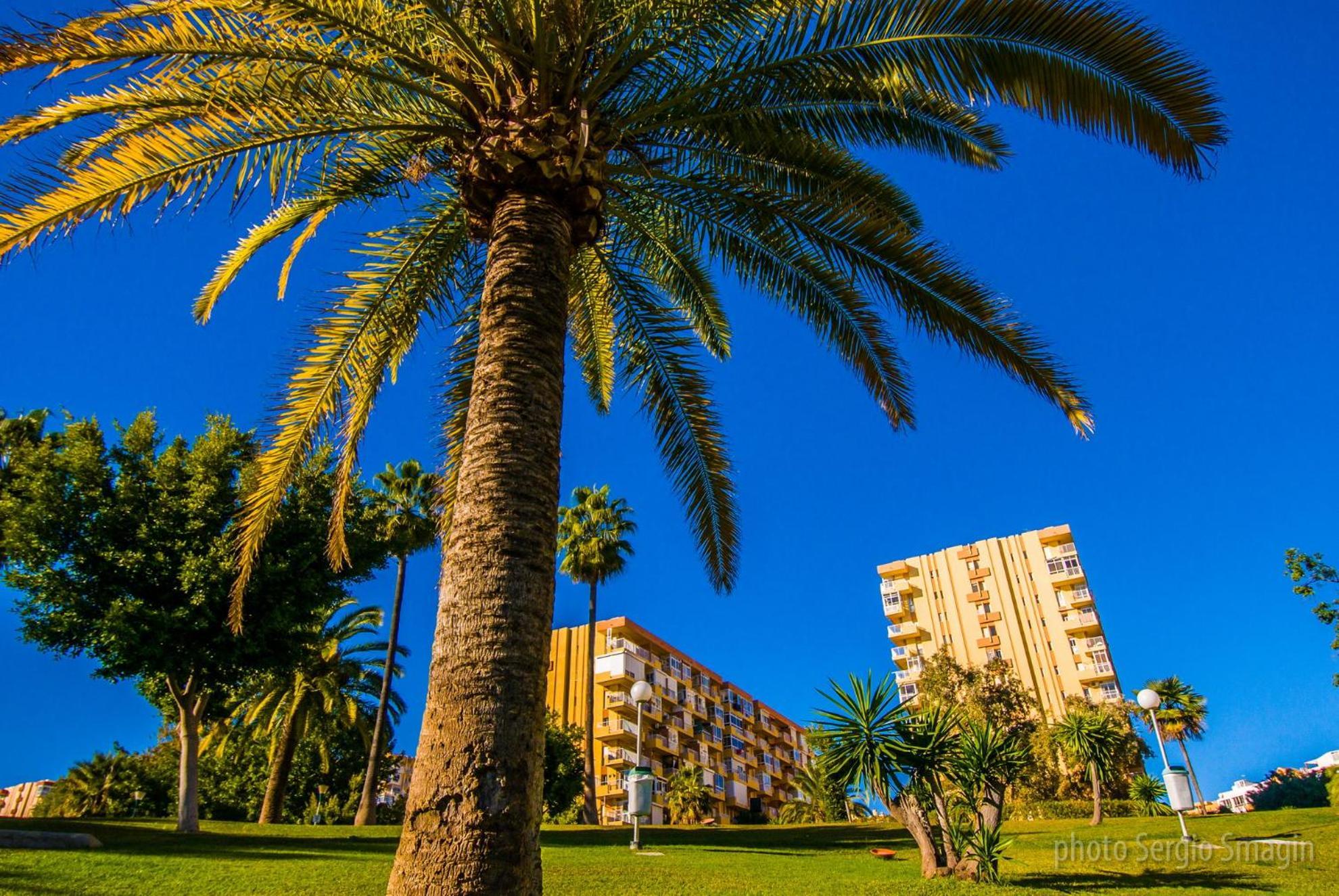 102 Jupiter Apartmentos - EXCELENTE CONEXIÓN WIFI- PISCINA ABIERTA Benalmádena Exterior foto